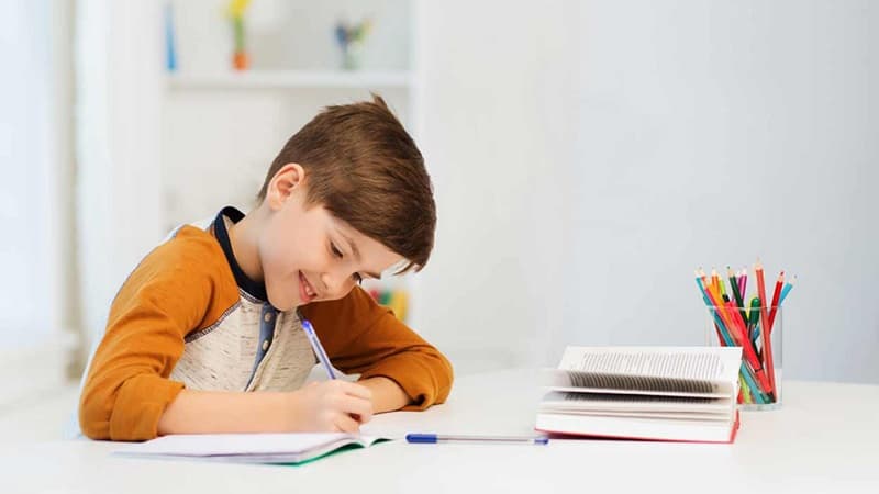 بهترین دبستان در کوهدشت لرستان: معرفی آموزشگاه غیردولتی ثامنالحجج (ع)